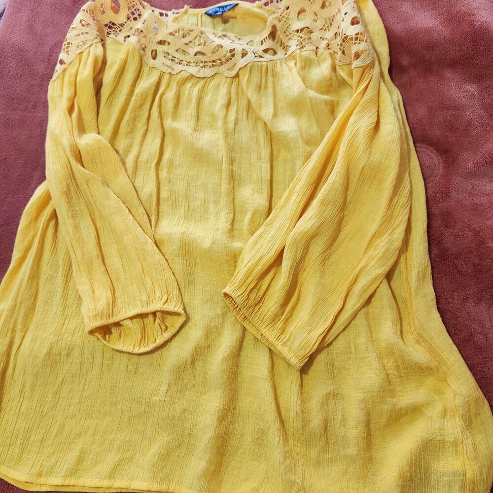Hannah Yellow Blouse Size 2X Lightweight. New - Picture 9 of 10